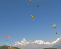 Paragliding-in-Nepal-Dhamapus-Hikking