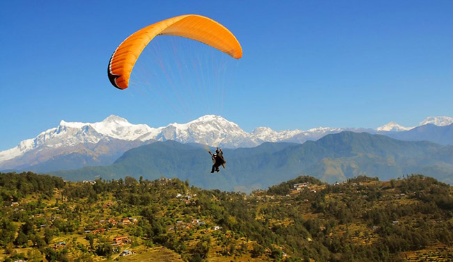 Paragliding in Nepal / wing
