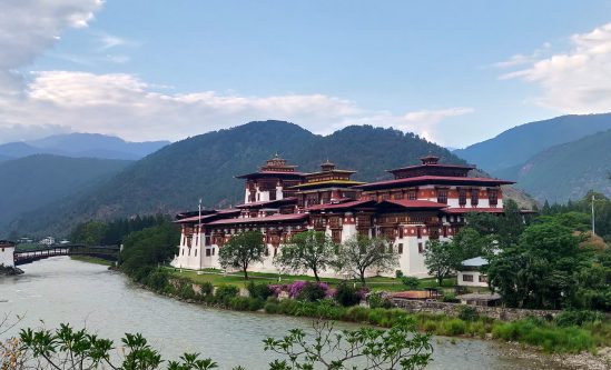 Where is Bhutan?-the secrets of the kingdom in the Himalayas