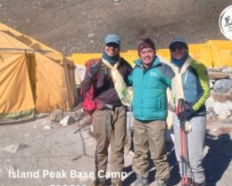 Island Peak with Everest Three Passes Trek3