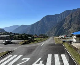 Lukla Airport - Jiri Everest bc trek