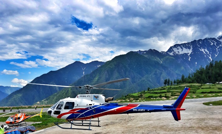 Helicopter For EBC Heli Tour